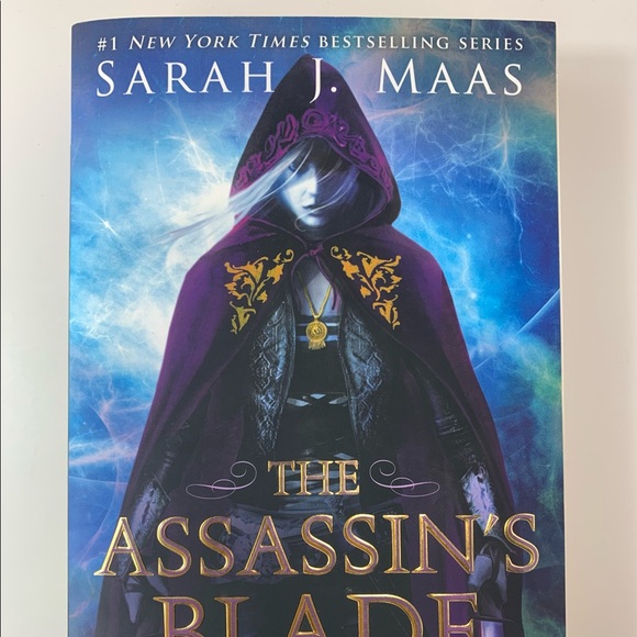 Throne of Glass The Assassin’s Blade by Sarah J. Maas - Picture 1 of 10